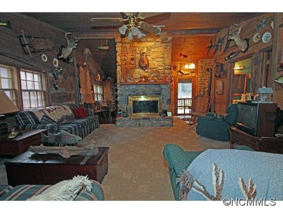 75 Mountain Meadows Lane - Photo 17