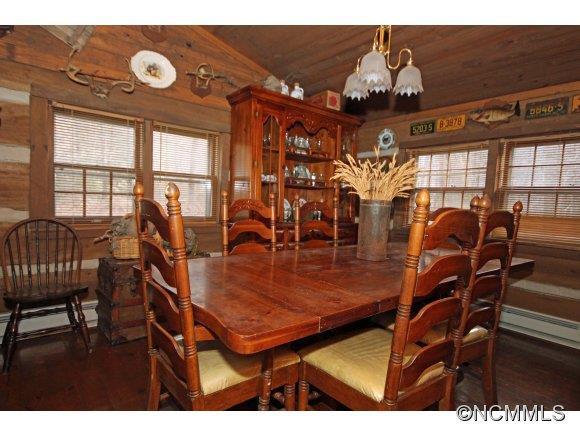 75 Mountain Meadows Lane - Photo 10