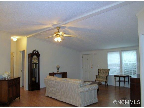 221 White Ashe Circle - Photo 3