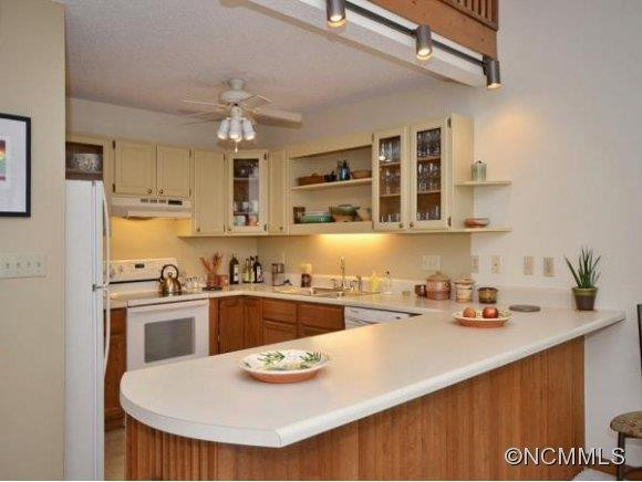 507 WOODFIELD DR - Photo 8