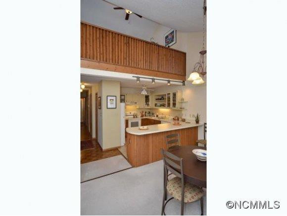 507 WOODFIELD DR - Photo 10