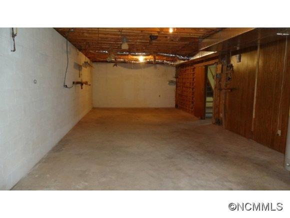 48 CLEMENT HILL DRIVE - Photo 11