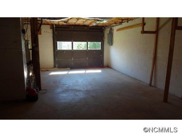 48 CLEMENT HILL DRIVE - Photo 12