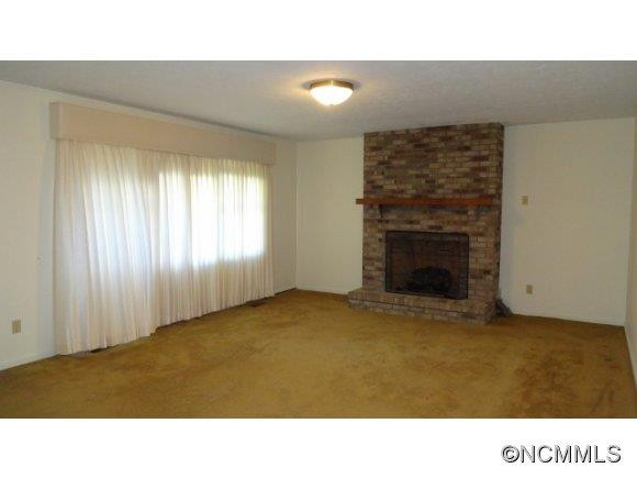 48 CLEMENT HILL DRIVE - Photo 3