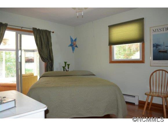 211 Bee Ridge Road - Photo 11