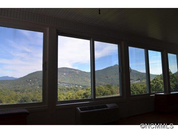 211 Bee Ridge Road - Photo 8