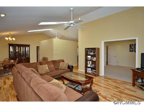 91 Blue Heron Drive - Photo 3