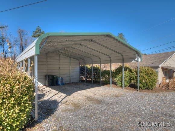 11 East Mountain Way - Photo 23
