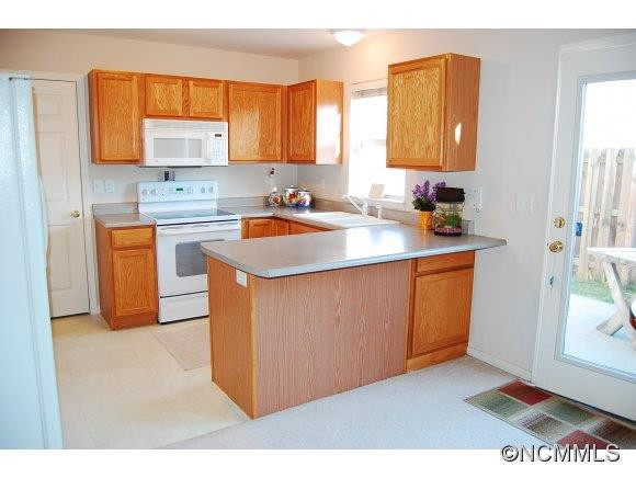 83 Stafford Court - Photo 2