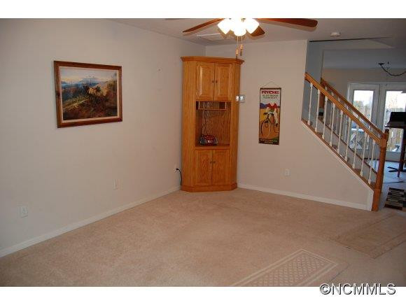 83 Stafford Court - Photo 3