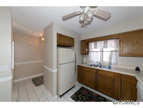 550 Britton Creek Drive - Photo 11
