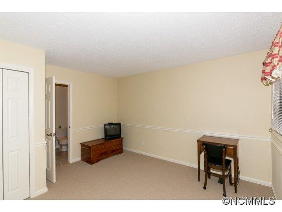550 Britton Creek Drive - Photo 16