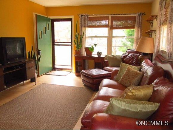 15 Allison Ct - Photo 4