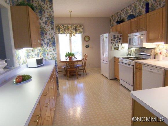 2 Country Meadows Lane - Photo 7