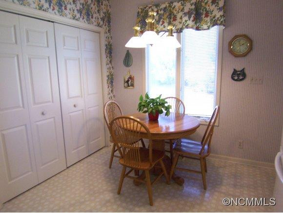 2 Country Meadows Lane - Photo 9