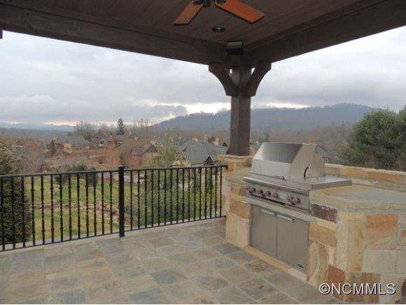 14 WINDELSHAM WAY - Photo 13