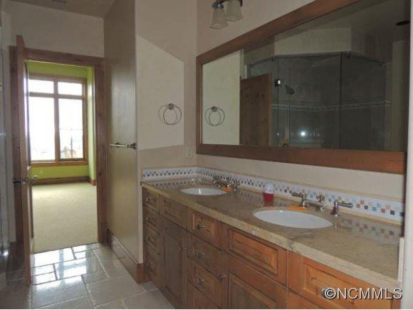 14 WINDELSHAM WAY - Photo 7