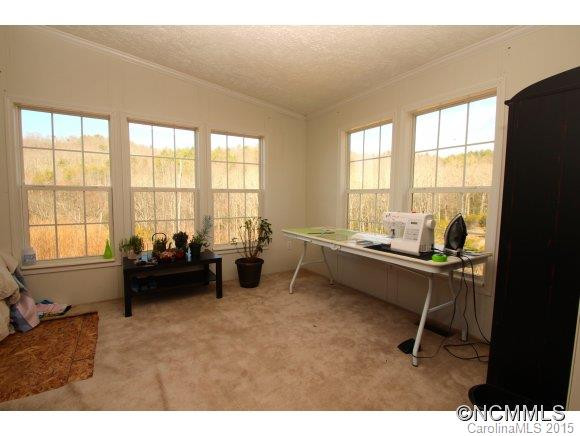 2000 Fox Hollow Road - Photo 14