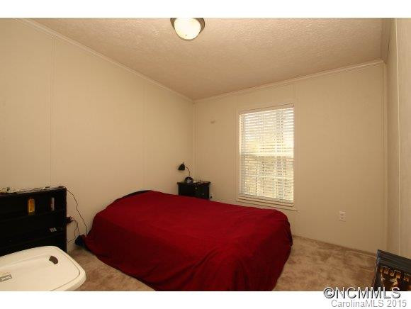 2000 Fox Hollow Road - Photo 17