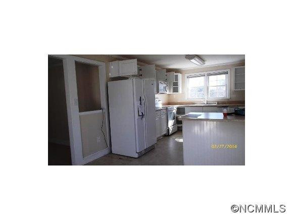 360 Stepp Avenue - Photo 2