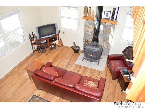 438 Sugar Mountain Rd. - Photo 2