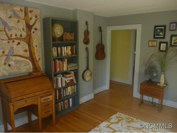 36 Vermont Court - Photo 3