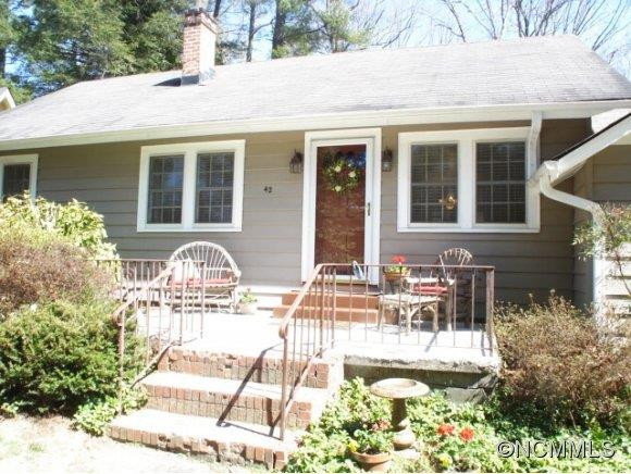 42 Robert E. Lee Drive - Photo 2
