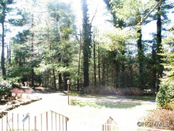42 Robert E. Lee Drive - Photo 3