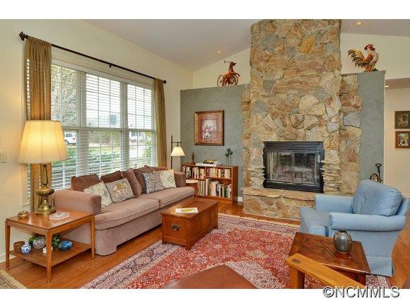 9 Cherry Lane - Photo 3