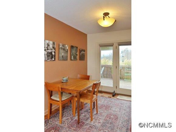 9 Cherry Lane - Photo 8