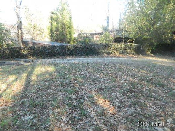 546 Waddell Drive - Photo 2
