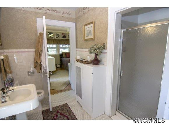 76 Macon Avenue - Photo 14