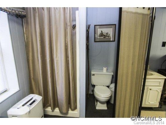 76 Macon Avenue - Photo 19