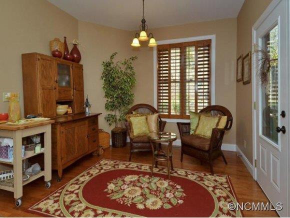 356 VISTA FALLS ROAD - Photo 6