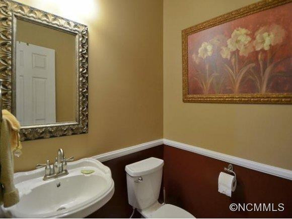 356 VISTA FALLS ROAD - Photo 10