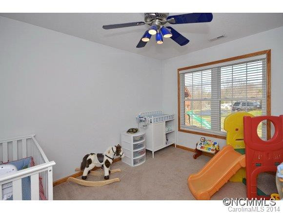109 Littlefield Drive - Photo 9