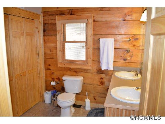 73 Twin Hickory Lane - Photo 16