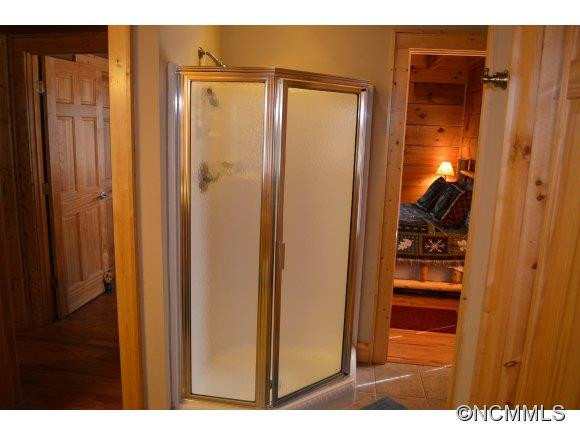 73 Twin Hickory Lane - Photo 17