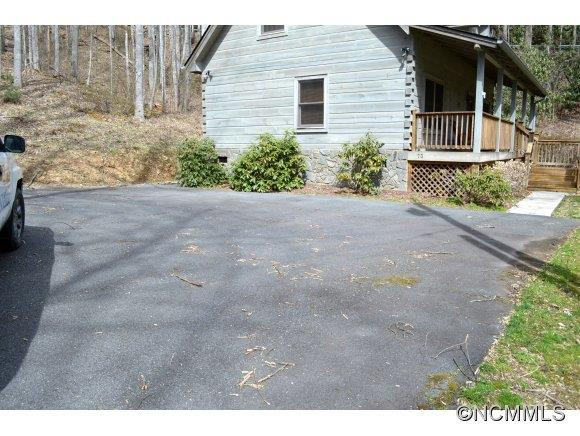 73 Twin Hickory Lane - Photo 4