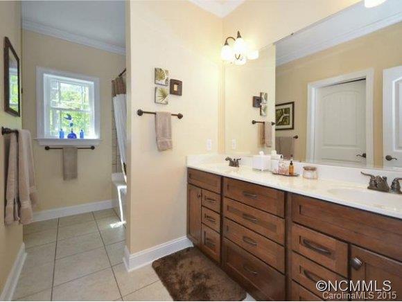 813 BEECH TREE PLACE - Photo 13