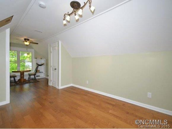 813 BEECH TREE PLACE - Photo 19