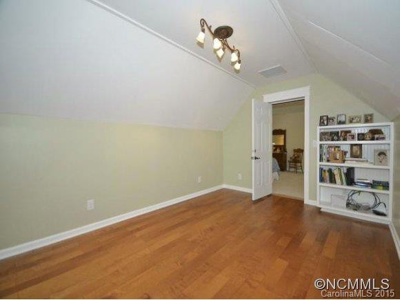 813 BEECH TREE PLACE - Photo 20