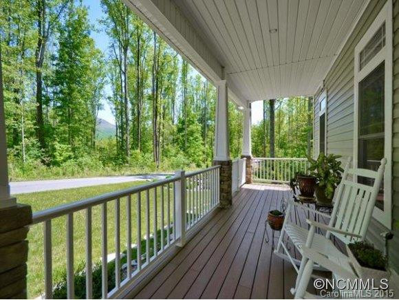 813 BEECH TREE PLACE - Photo 3