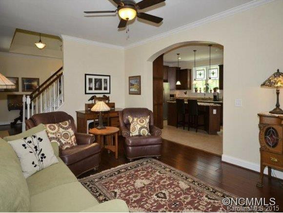 813 BEECH TREE PLACE - Photo 8