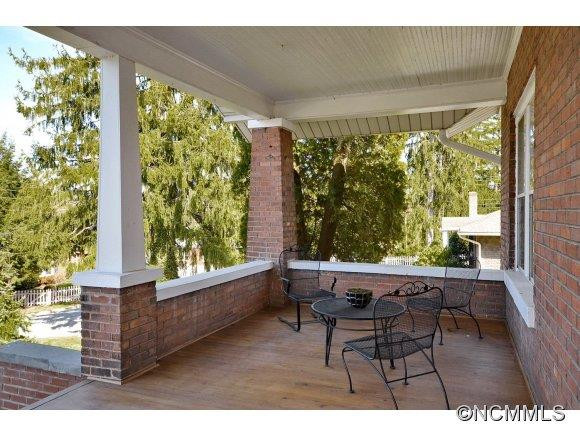 21 Pennsylvania Ave - Photo 21