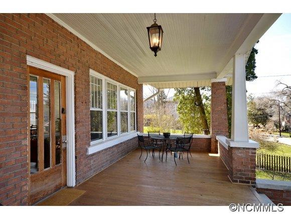21 Pennsylvania Ave - Photo 23