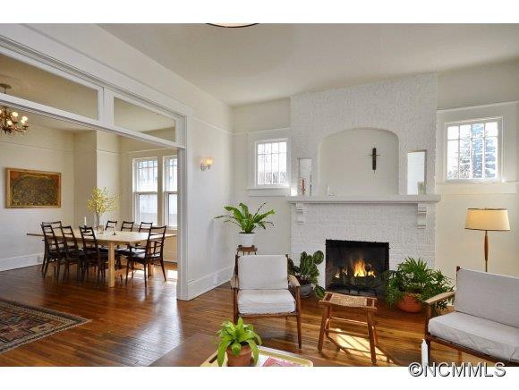 21 Pennsylvania Ave - Photo 4