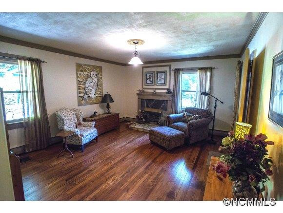 325 Wilson Ave - Photo 6