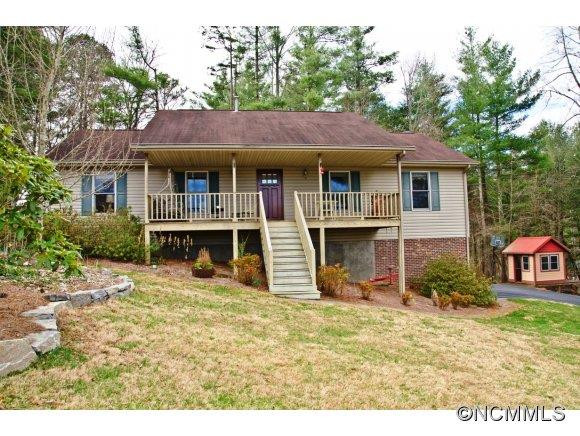 7 Emerald Ct