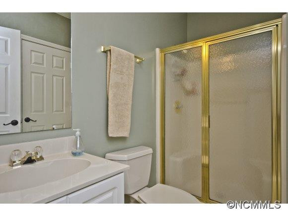 7 Emerald Ct - Photo 14